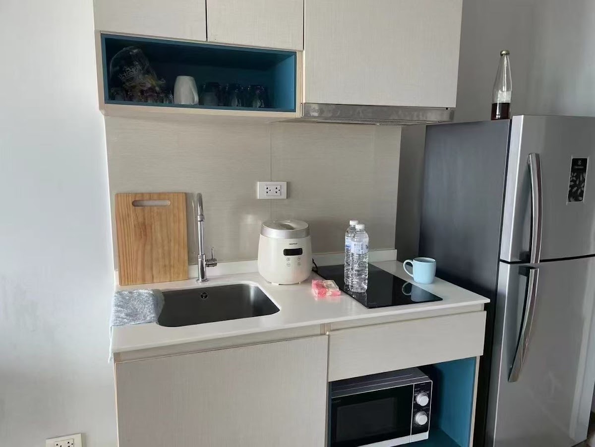 1 Bedroom Centric Sea