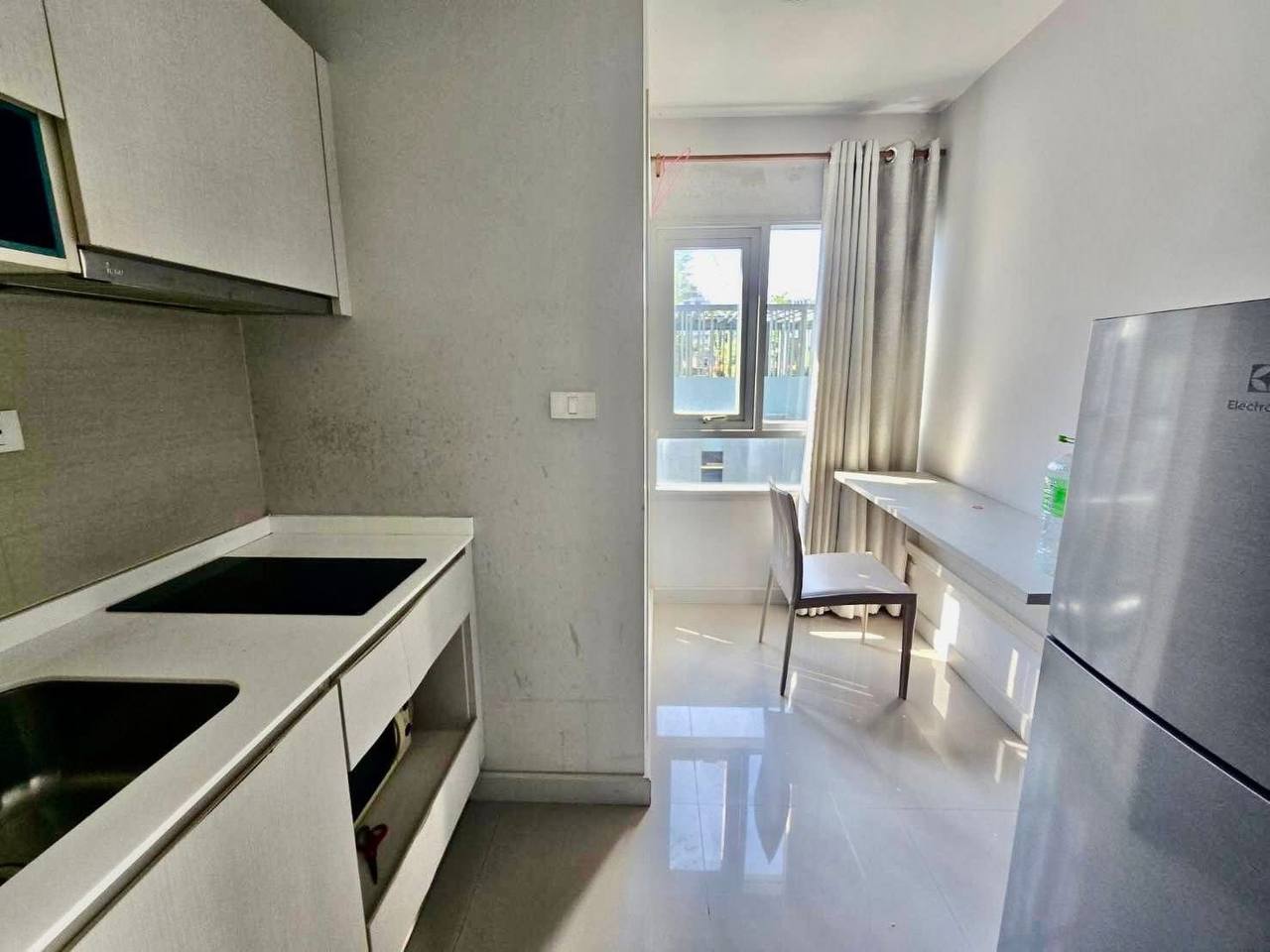 1 Bedroom Centric Sea