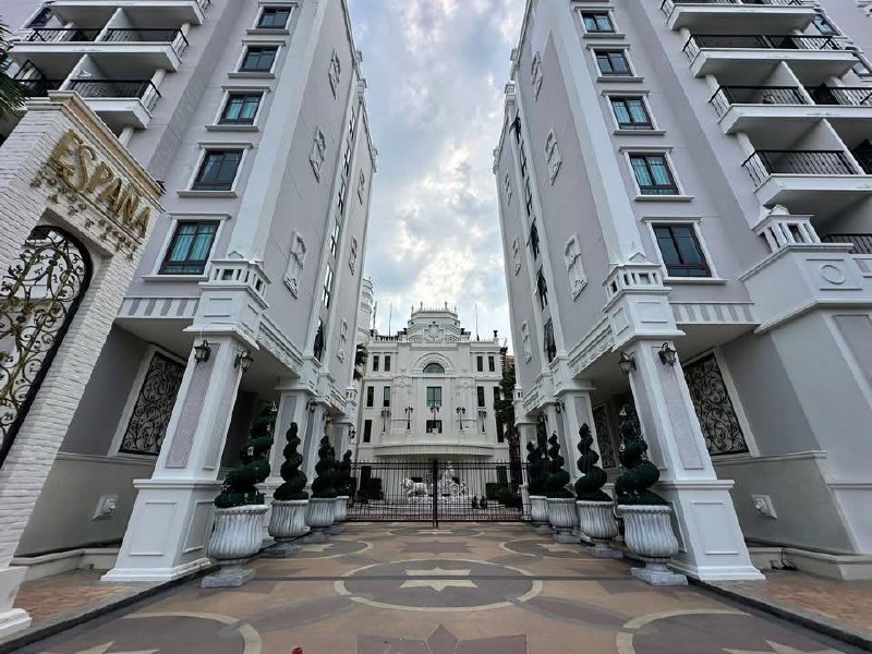 1 Bedroom Espana Condo Resort