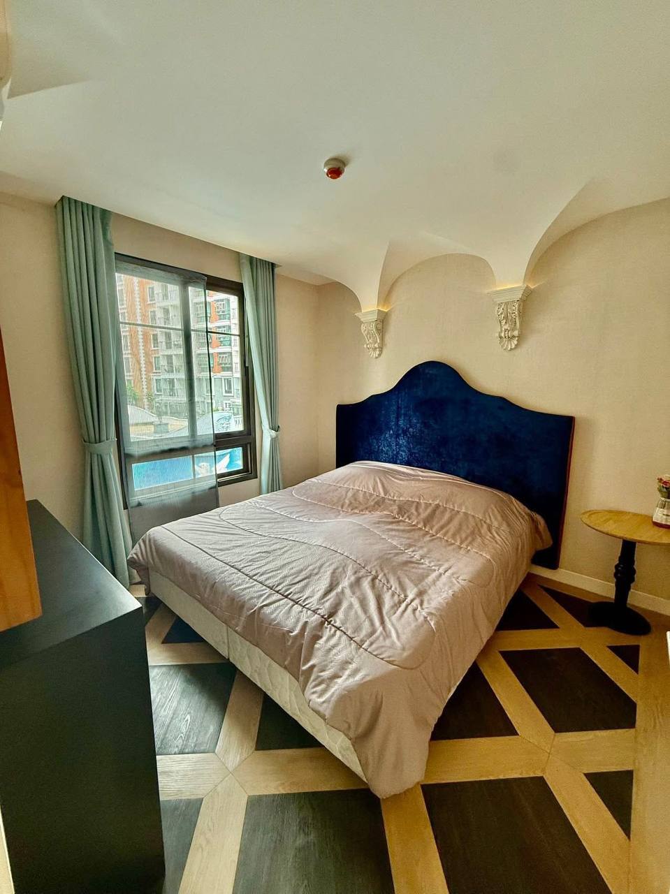 1 Bedroom Espana Condo Resort