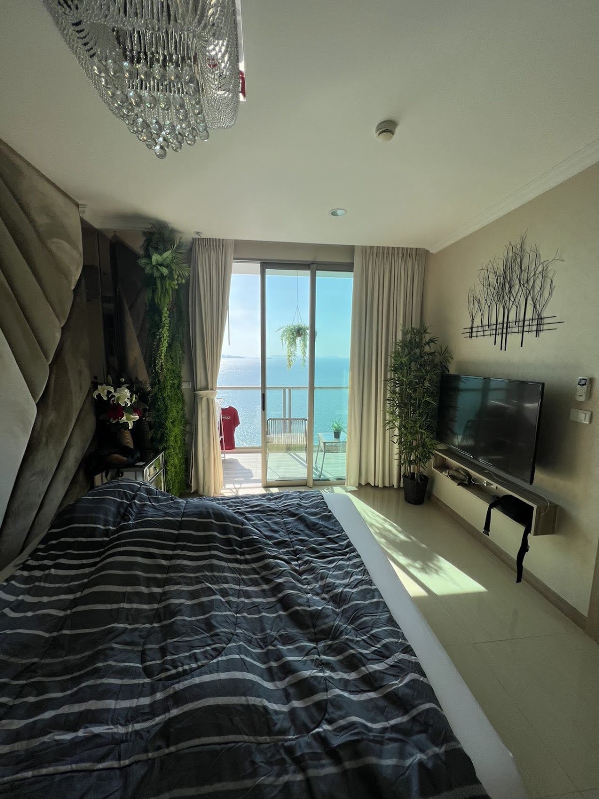 2 Bedrooms Riviera Wongamat Beach