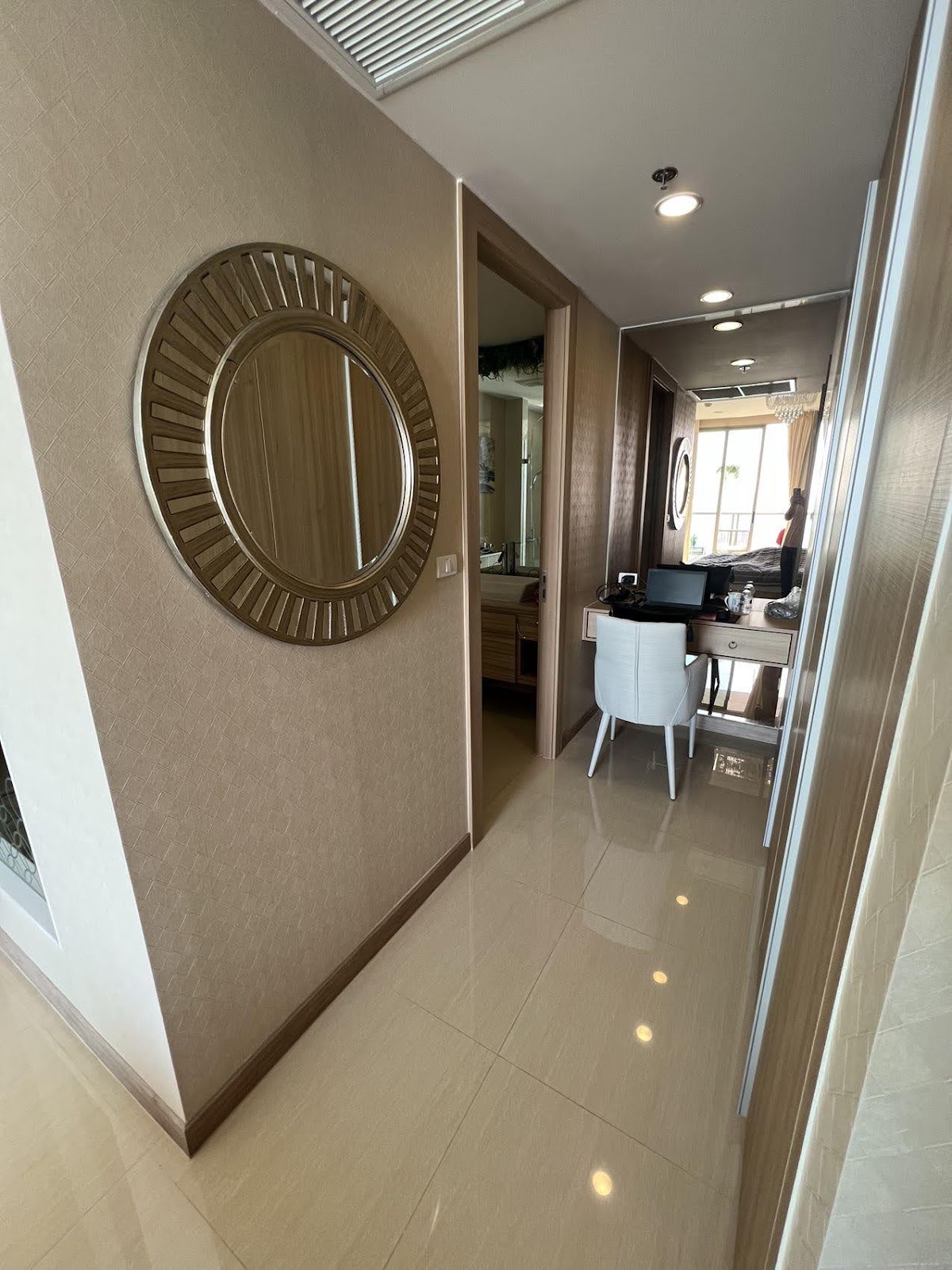 2 Bedrooms Riviera Wongamat Beach