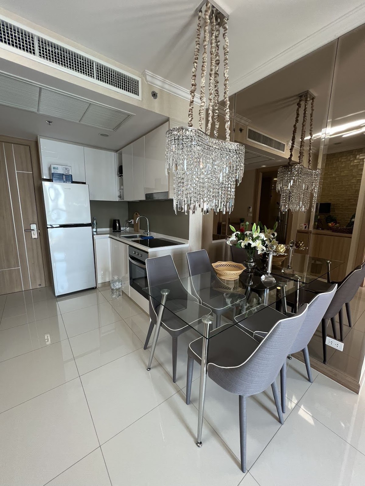 2 Bedrooms Riviera Wongamat Beach