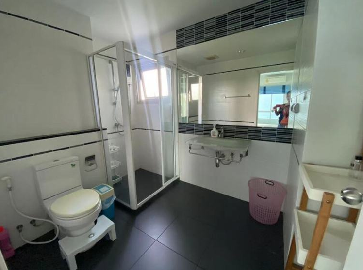 1 Bedroom Centric Sea