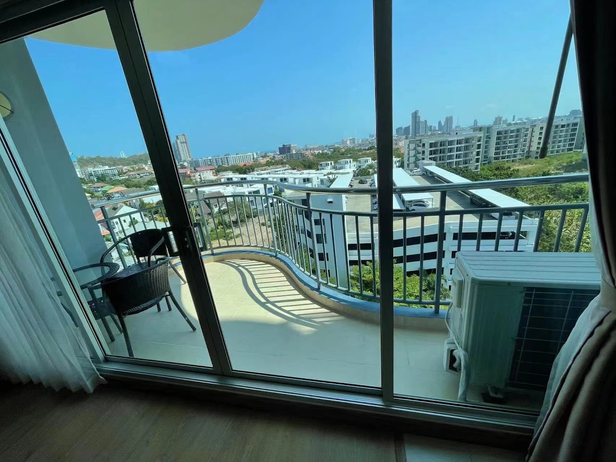 2 Bedrooms Supalai Mare