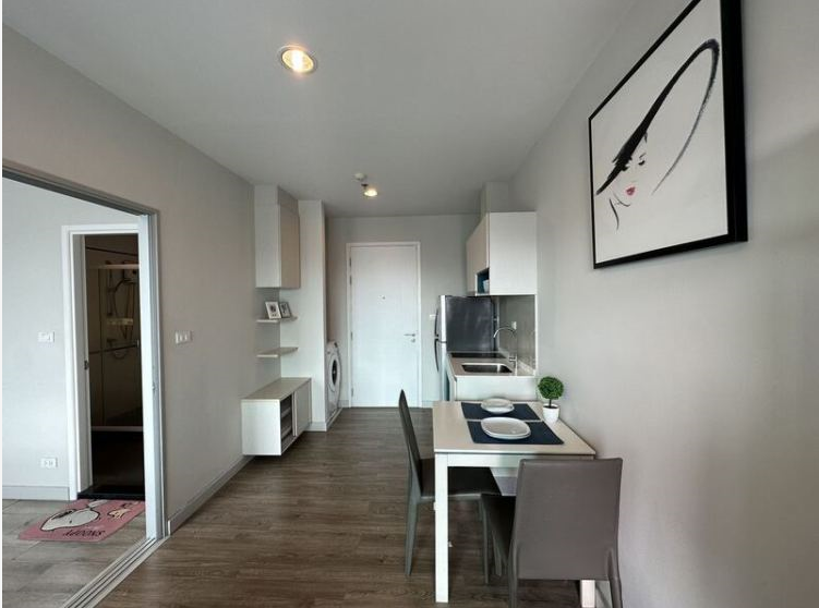 1 Bedroom Centric Sea