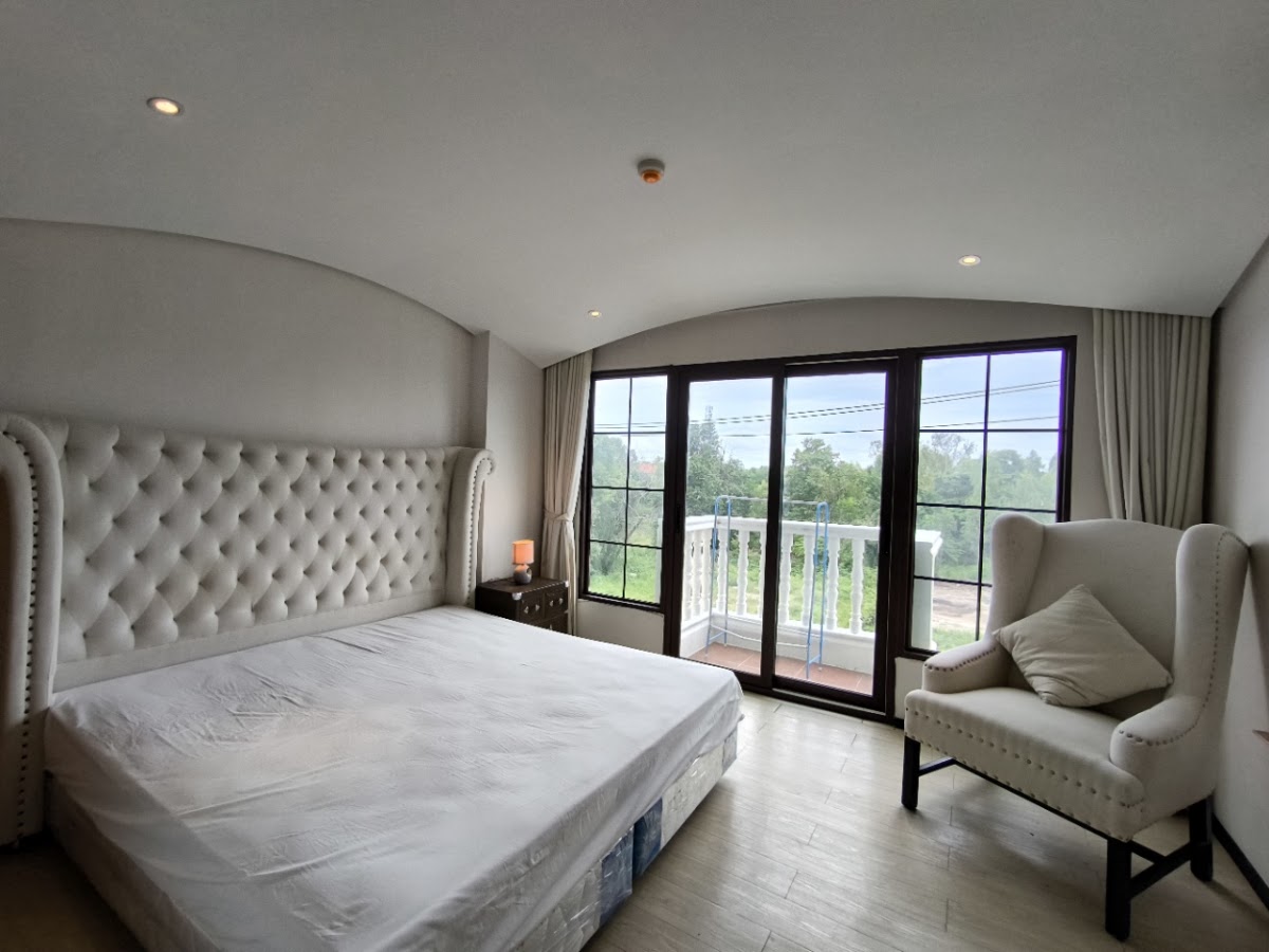 Studio Venetian Signature Condo Resort Pattaya