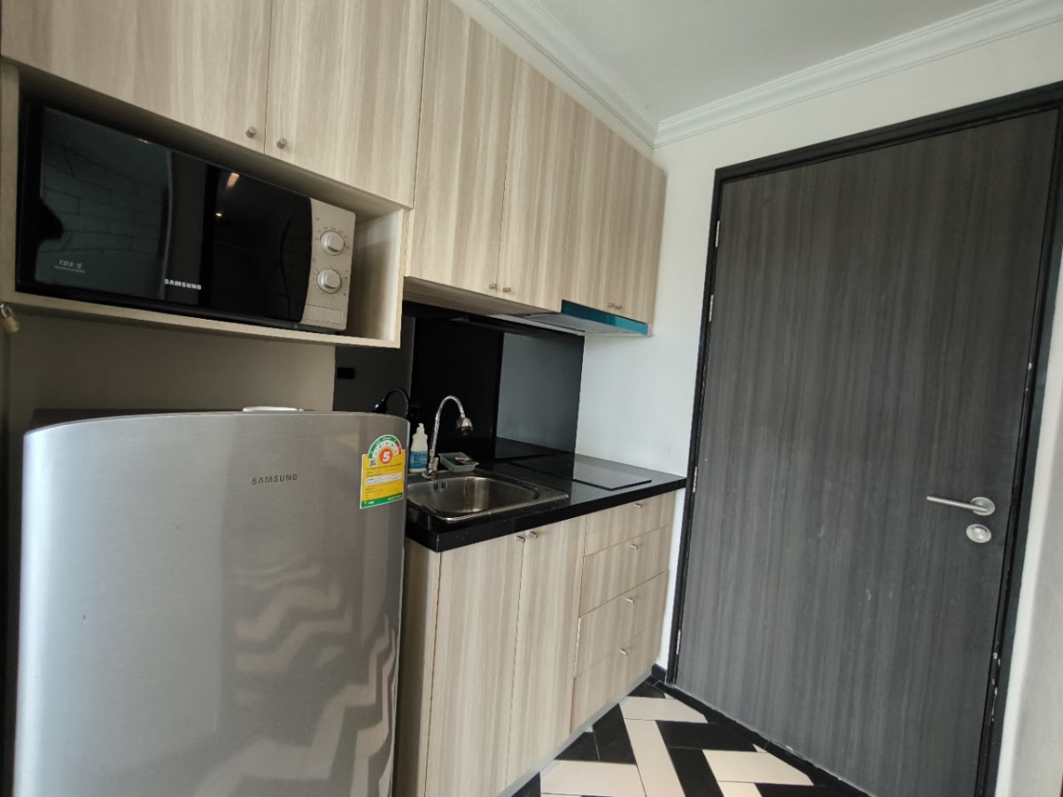 Studio Venetian Signature Condo Resort Pattaya