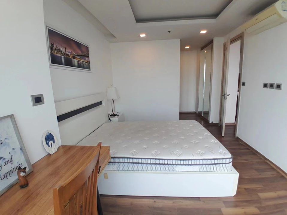 1 Bedroom The Peak Tower