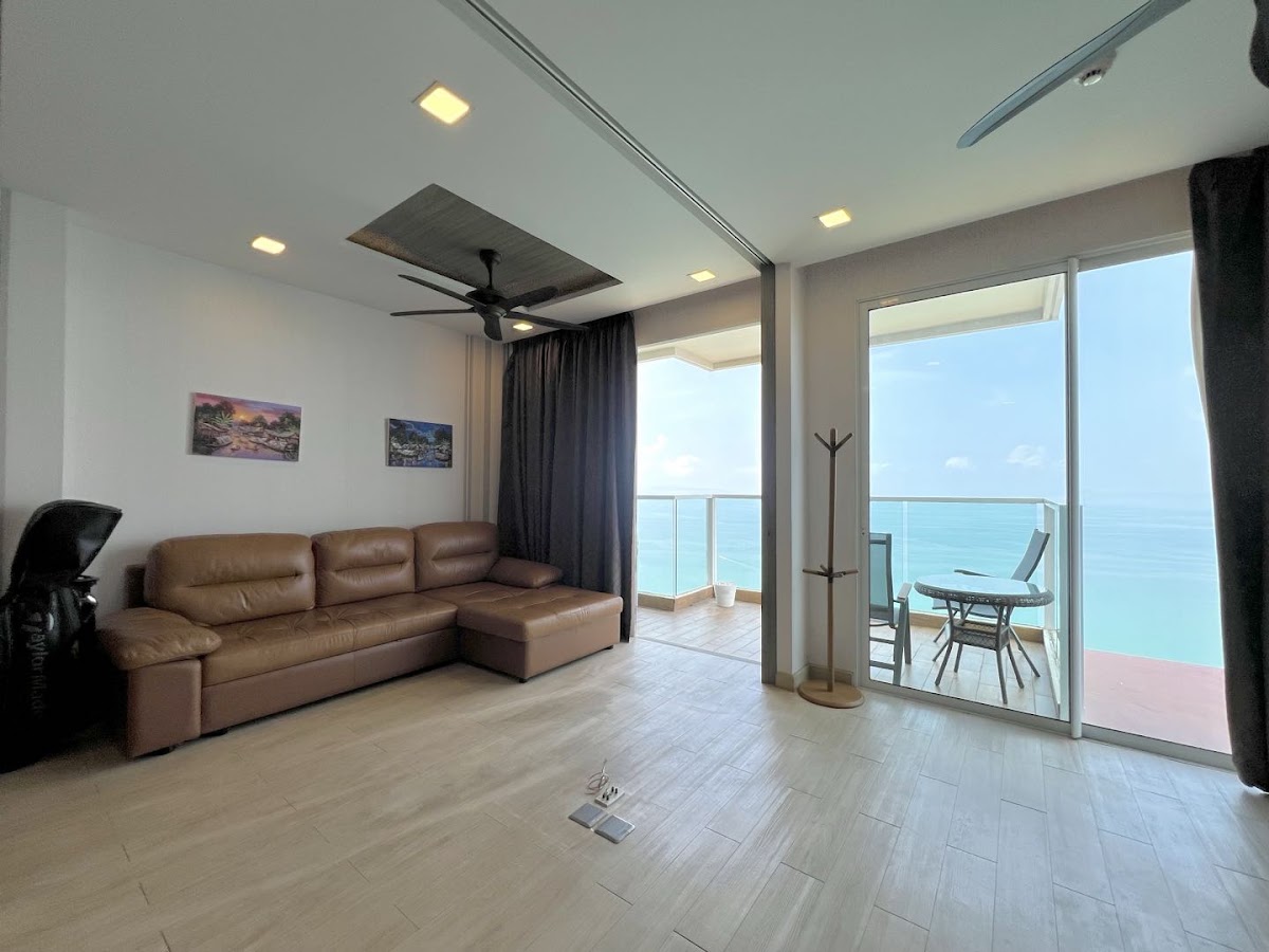 2 Bedrooms Cetus