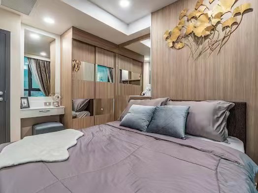 1 Bedroom Dusit Grand Condo