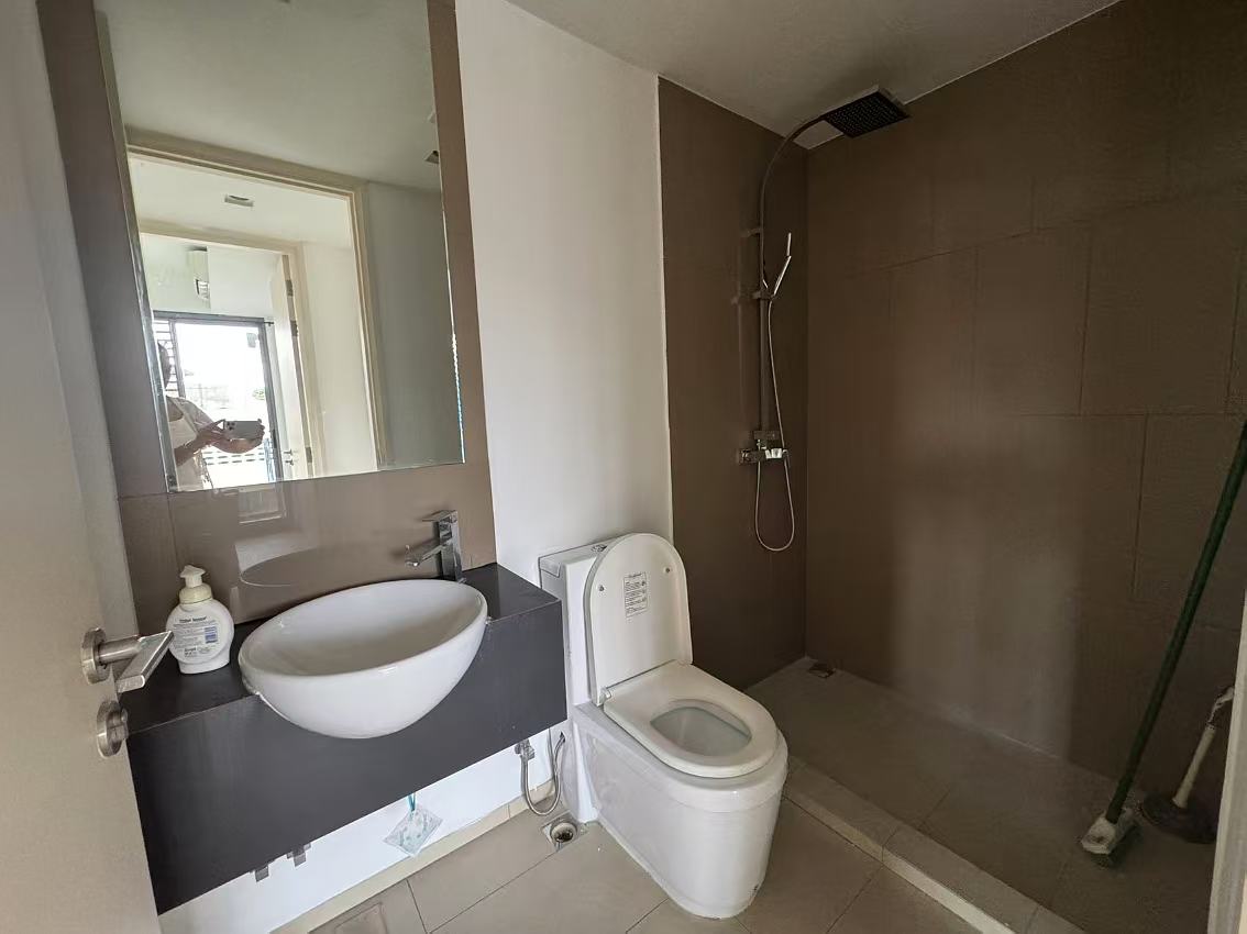 2 Bedrooms Unixx