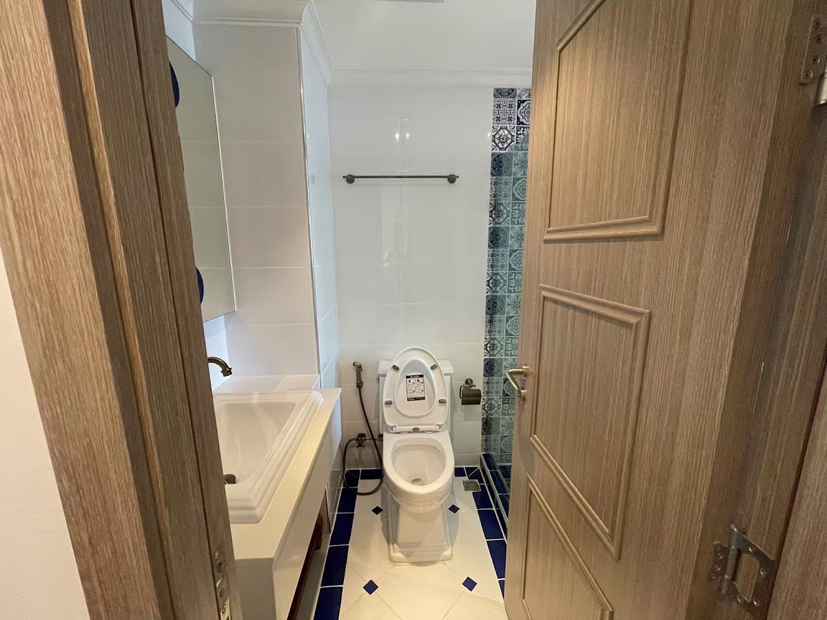 1 Bedroom Seven Seas Cote