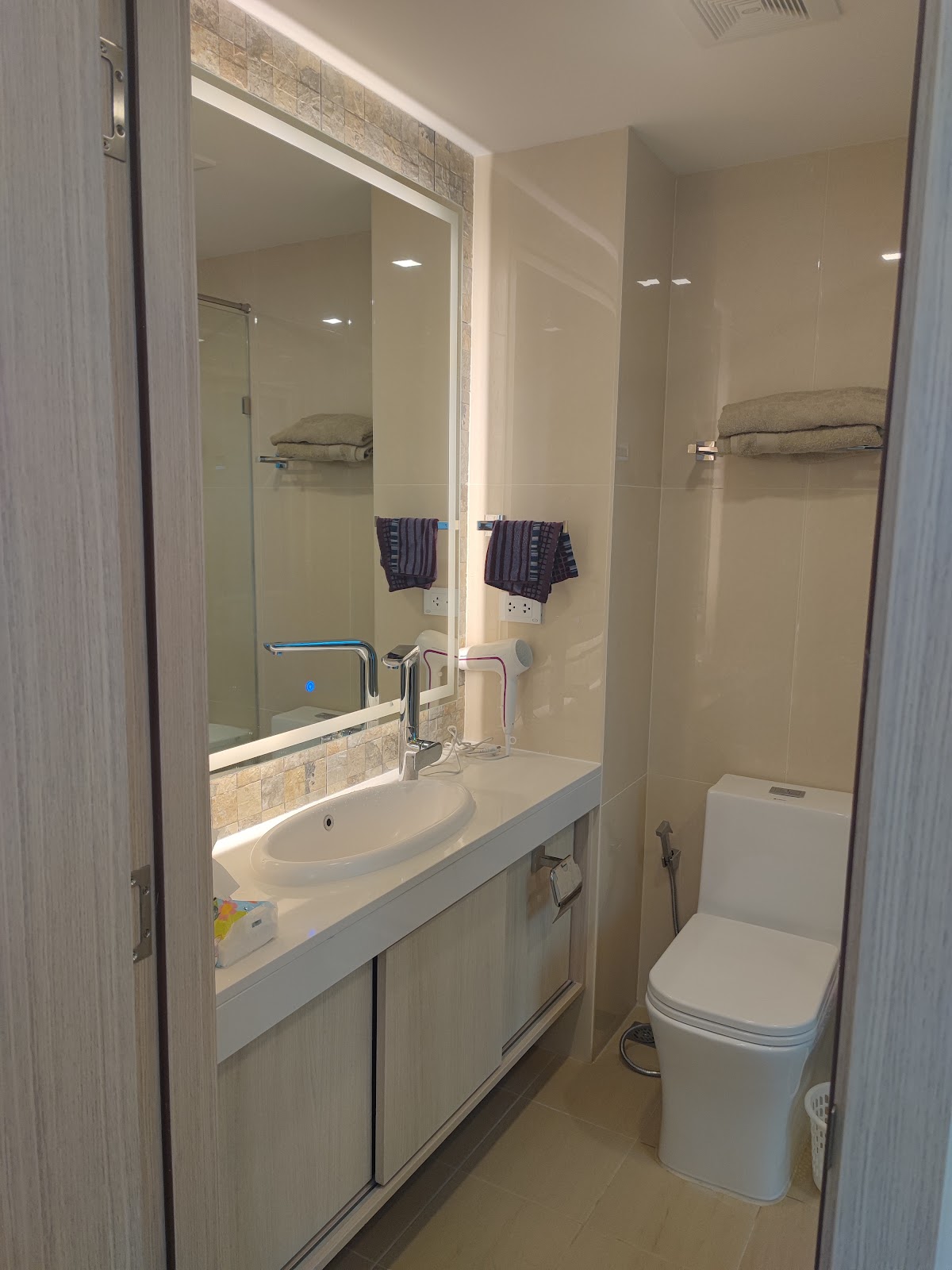 1 Bedroom Olympus City Garden