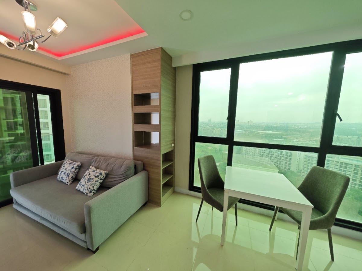 1 Bedroom Dusit Grand Condo