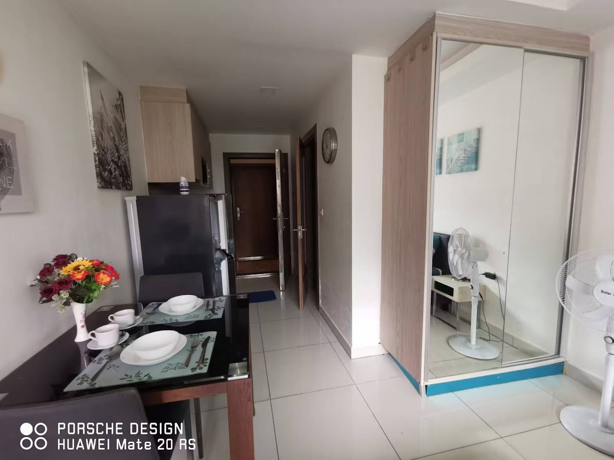 Studio Laguna 2