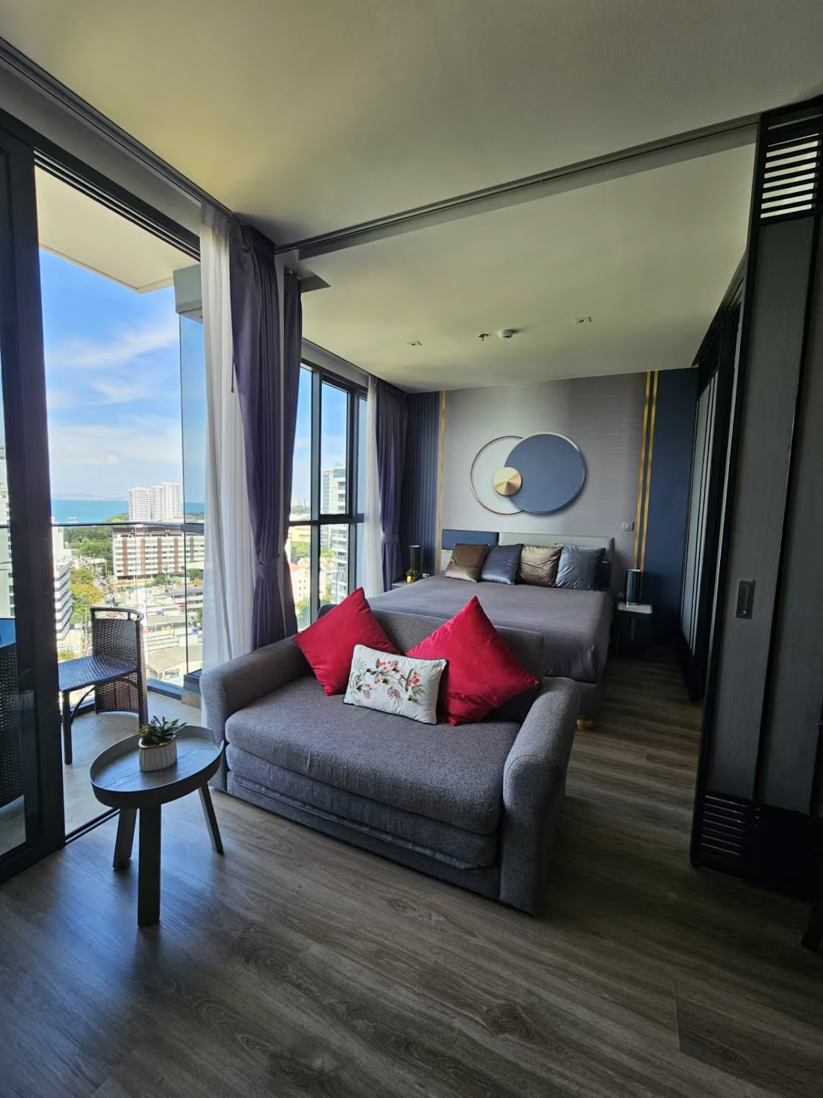 1 Bedroom Andromeda Condominium