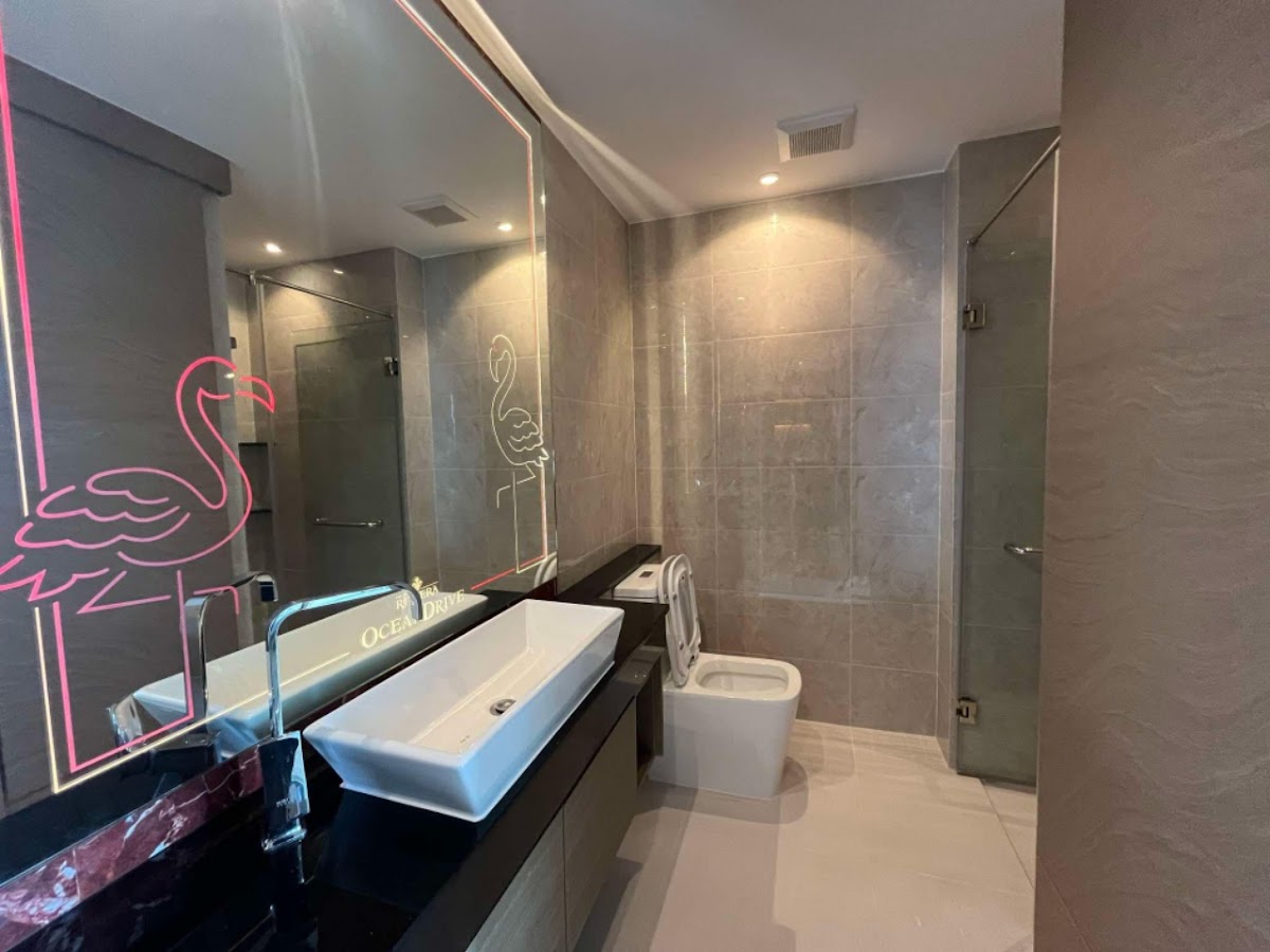 1 Bedroom Riviera Ocean Drive