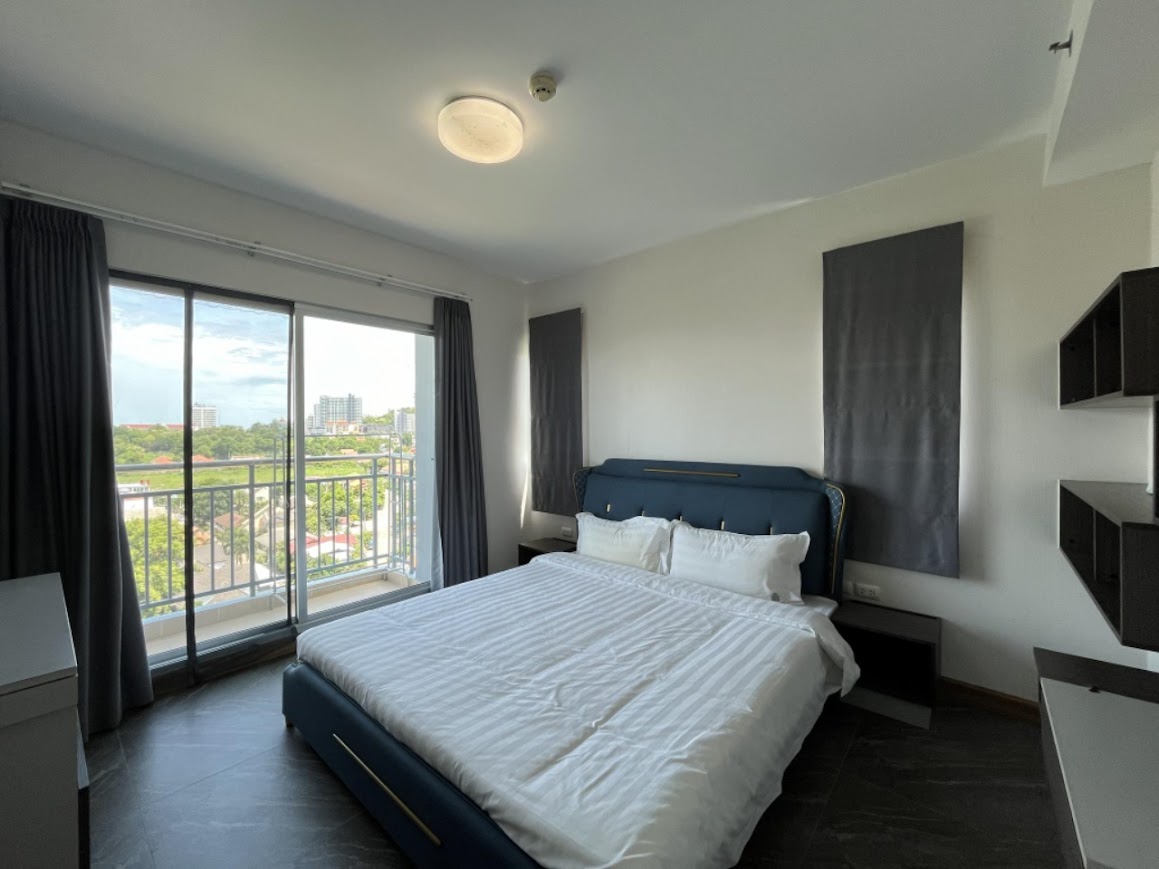 2 Bedrooms Supalai Mare