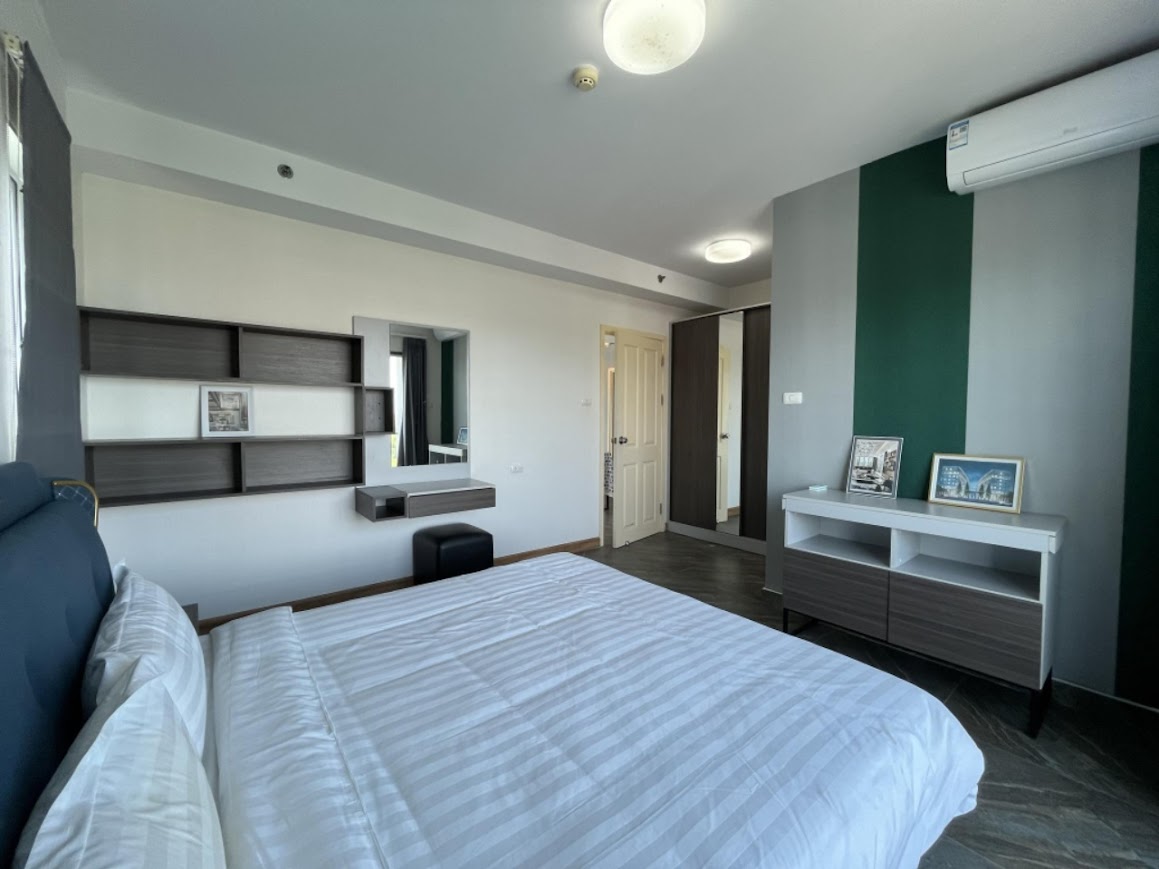 2 Bedrooms Supalai Mare