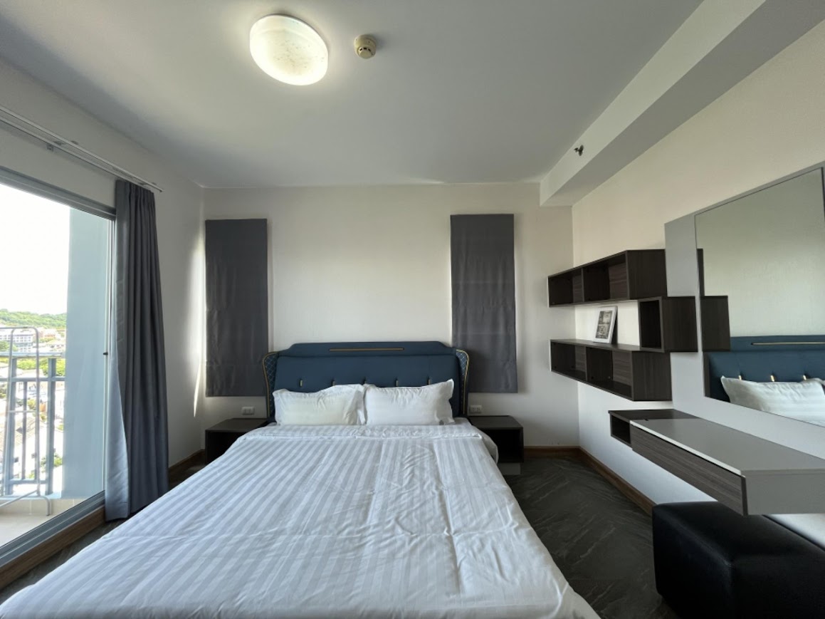 2 Bedrooms Supalai Mare