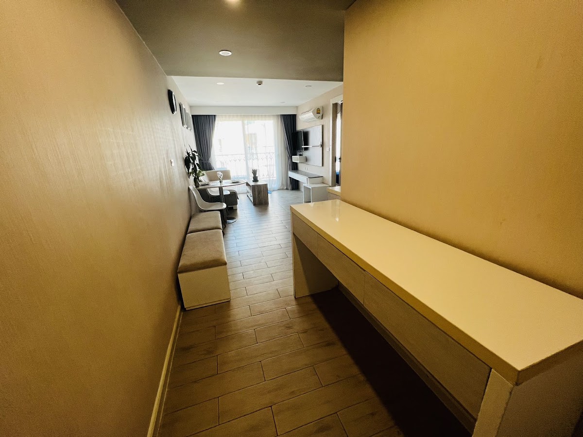 1 Bedroom Seven Sea