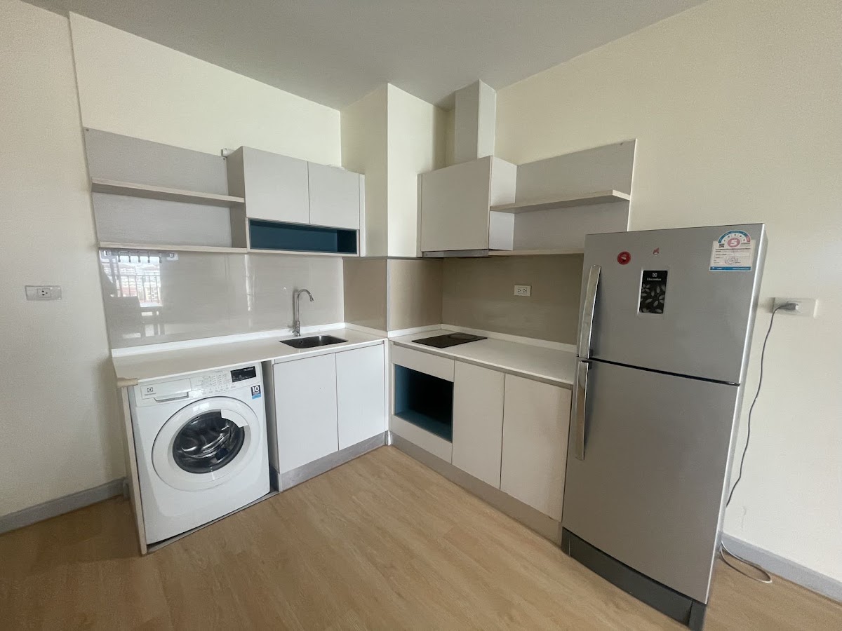 2 Bedrooms Centric Sea