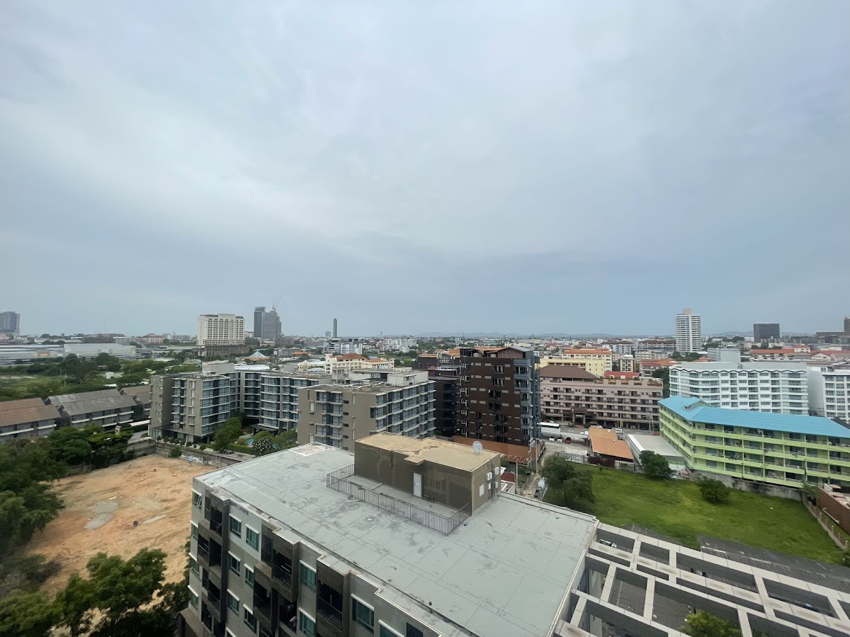 2 Bedrooms Centric Sea