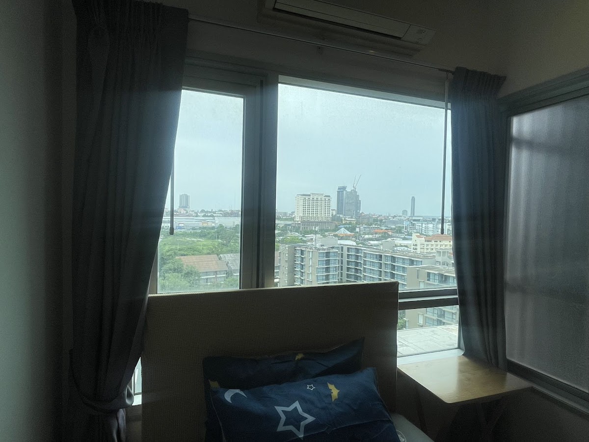 2 Bedrooms Centric Sea