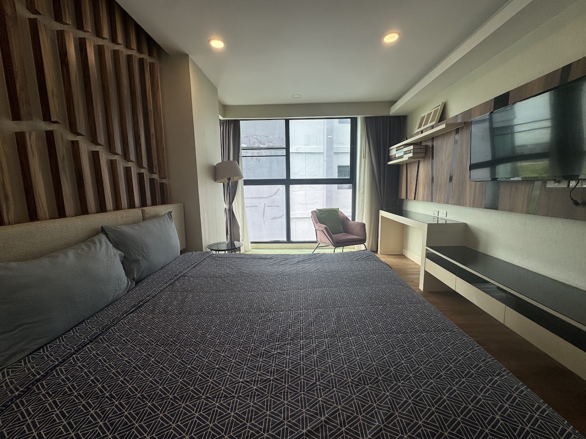 2 Bedrooms Dusit 1