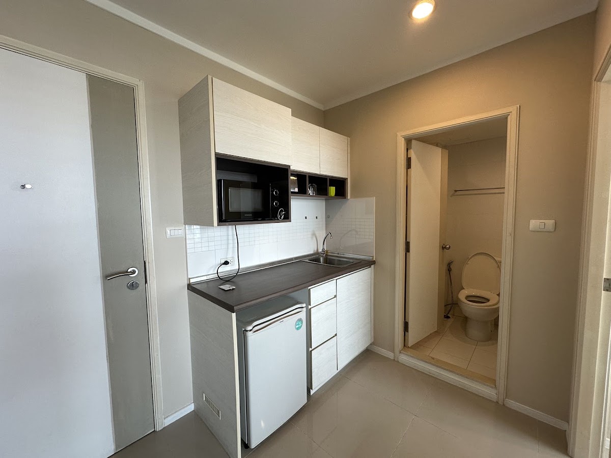 1 Bedroom Lumpini
