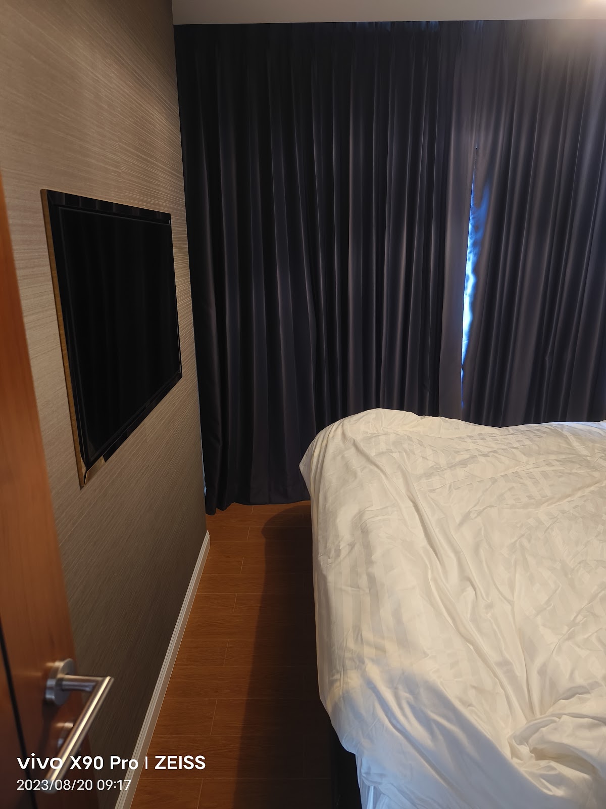 1 Bedroom Elysium