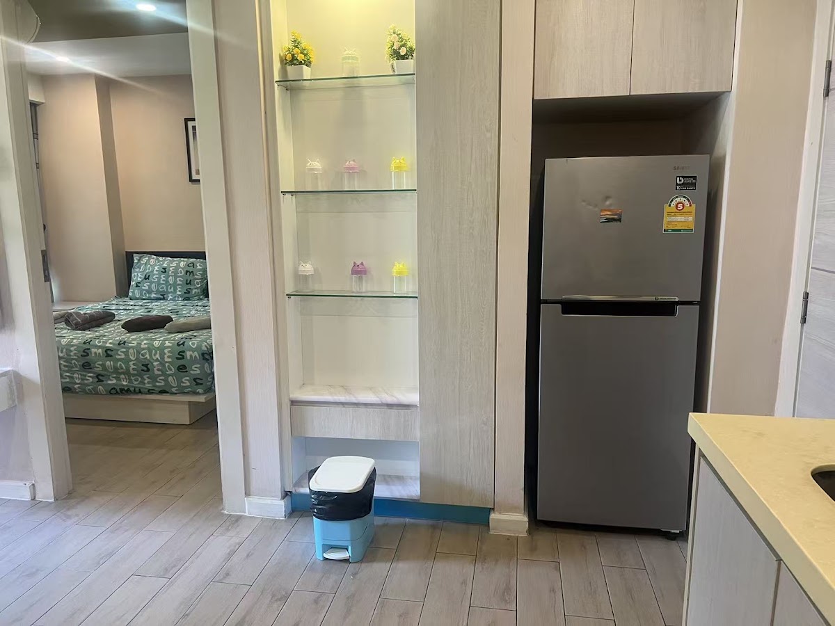 1 Bedroom Seven Seas