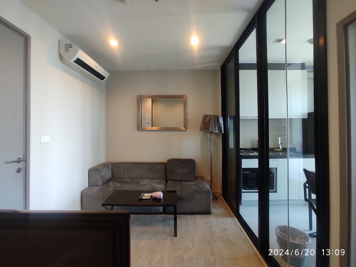 1 Bedroom Base