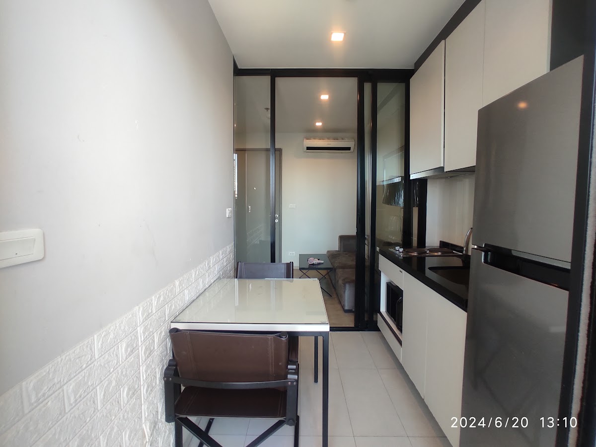 1 Bedroom Base