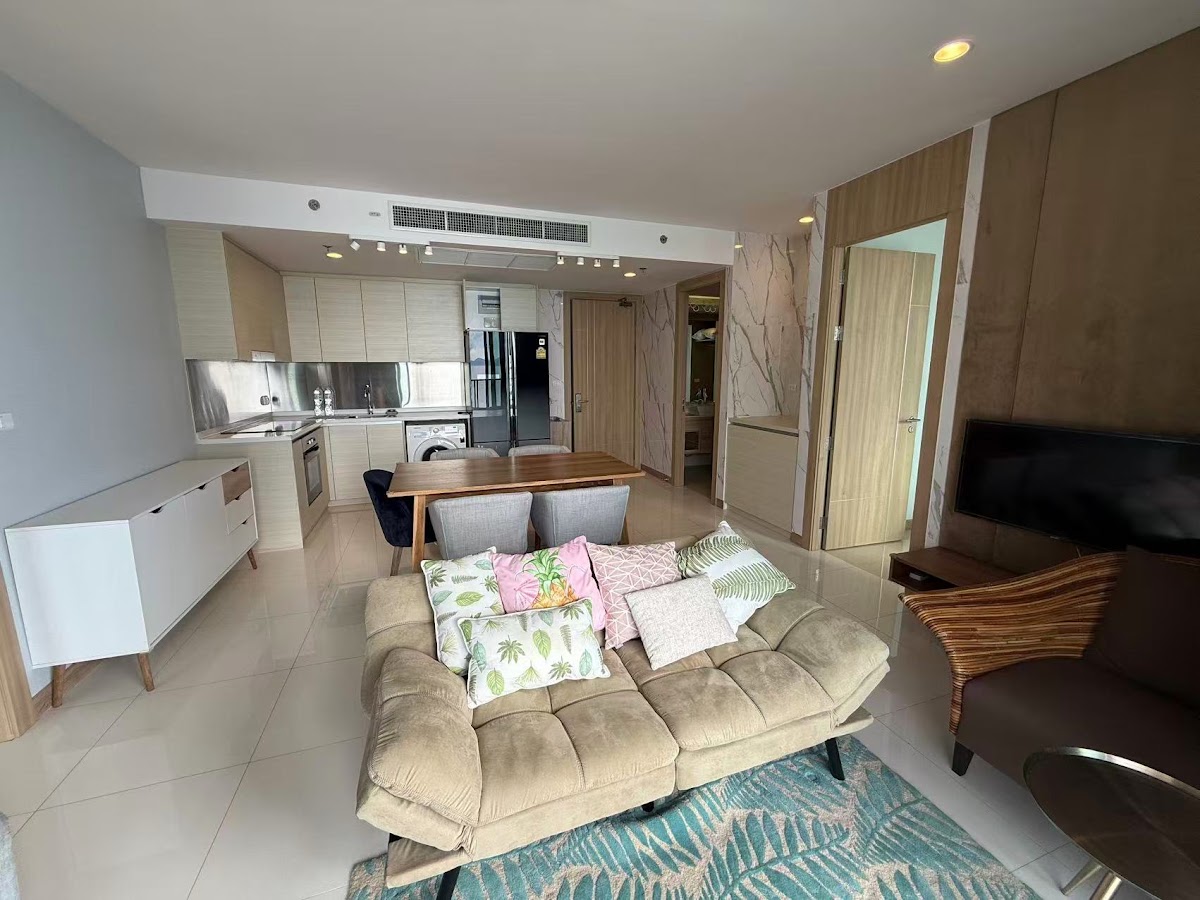 2 Bedrooms Riviera Wongamat