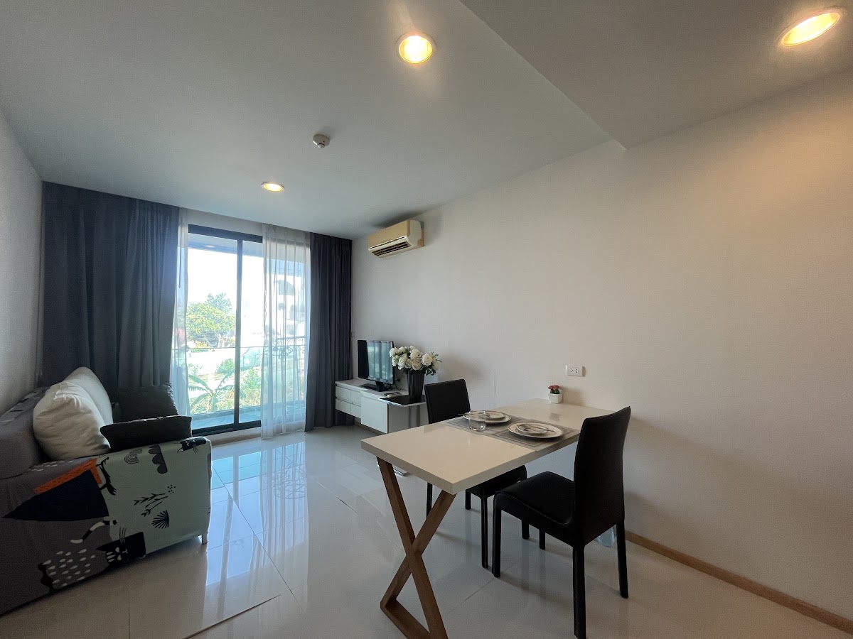 1 Bedroom Acqua