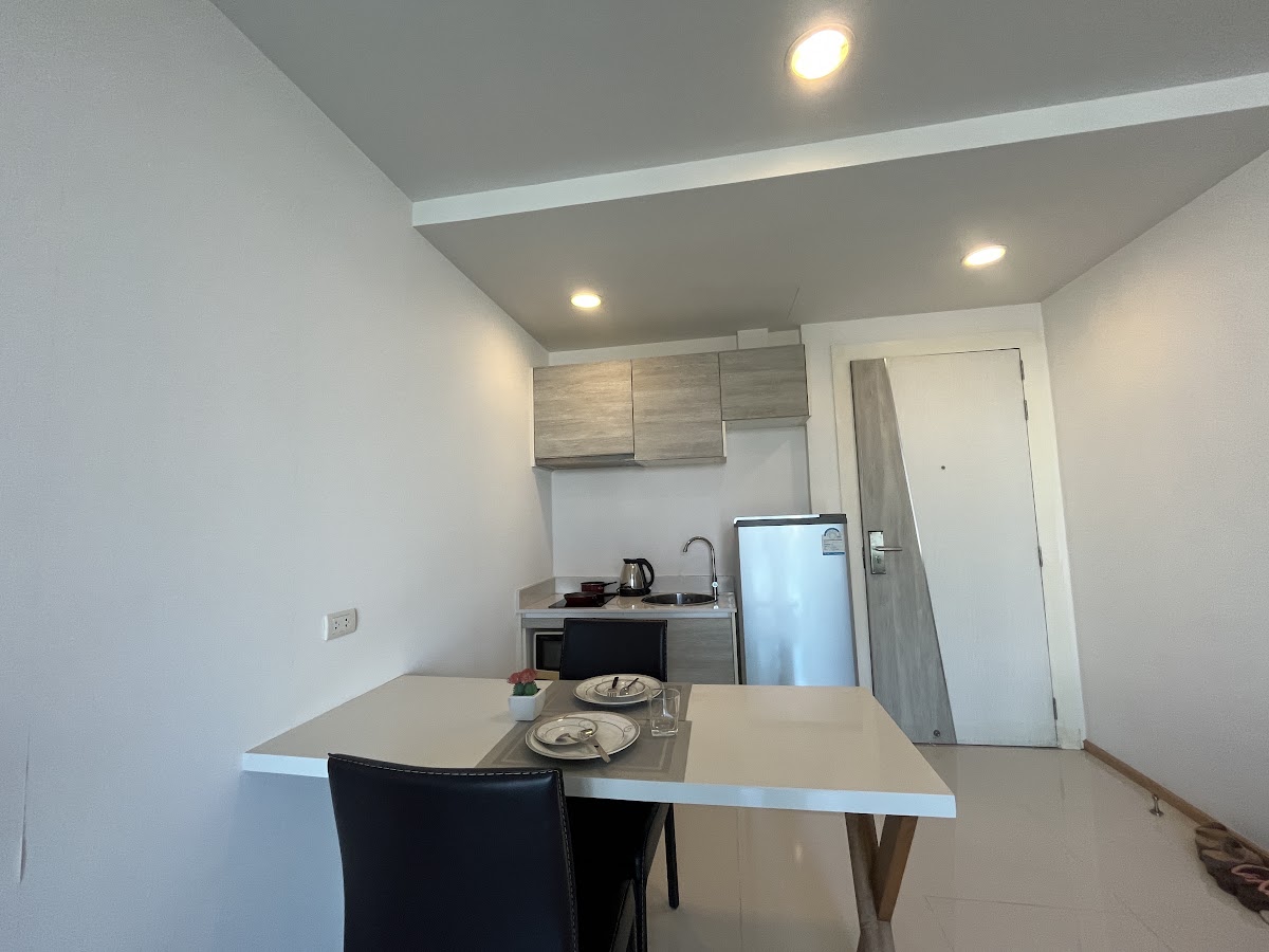 1 Bedroom Acqua