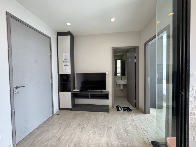 1 Bedroom Base