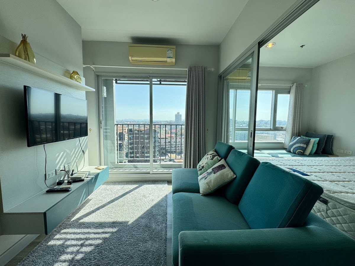 1 Bedroom Centric Sea