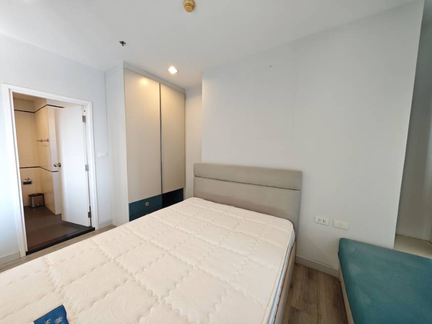1 Bedroom Centric Sea
