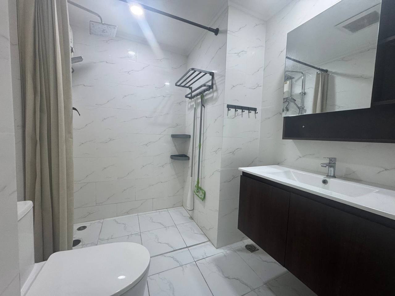 1 Bedroom Amazon Residence