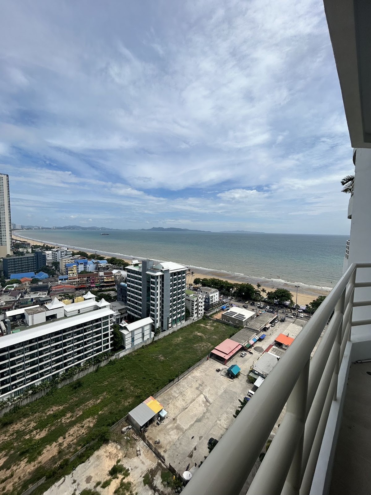 Studio View Talay 8