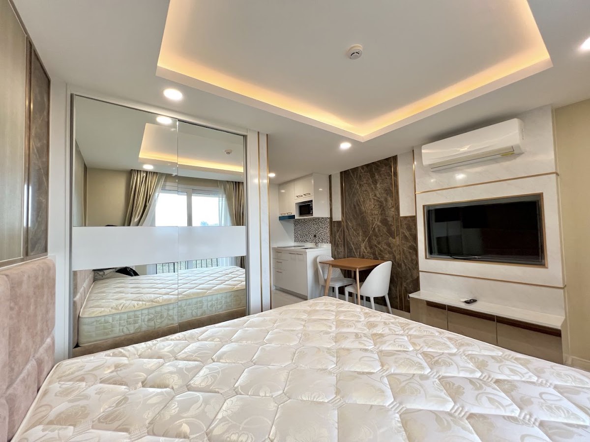 Studio Dusit Park 2