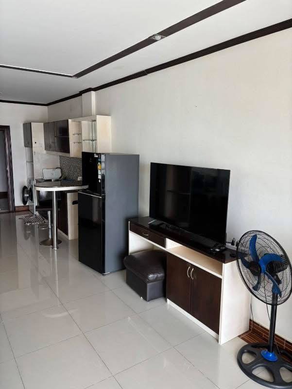 Studio View Talay 8