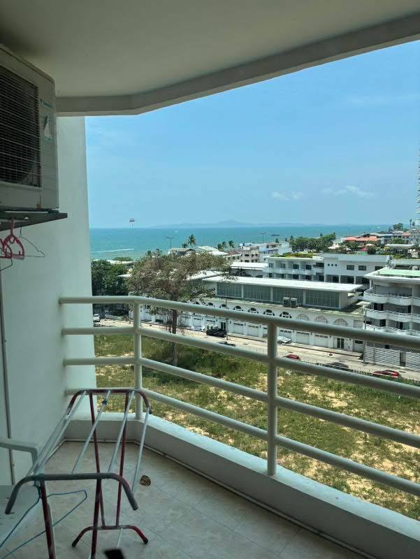Studio View Talay 8