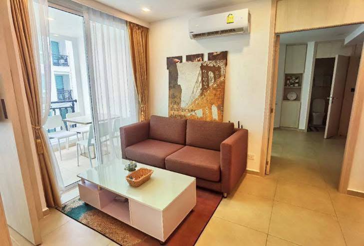 2 Bedrooms Olympus City Garden